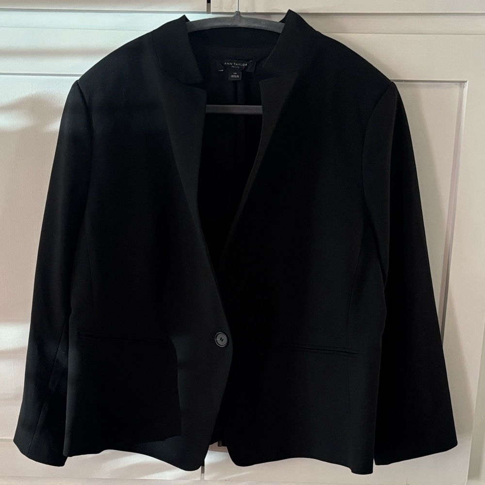 Ann Taylor Classic Black Blazer
